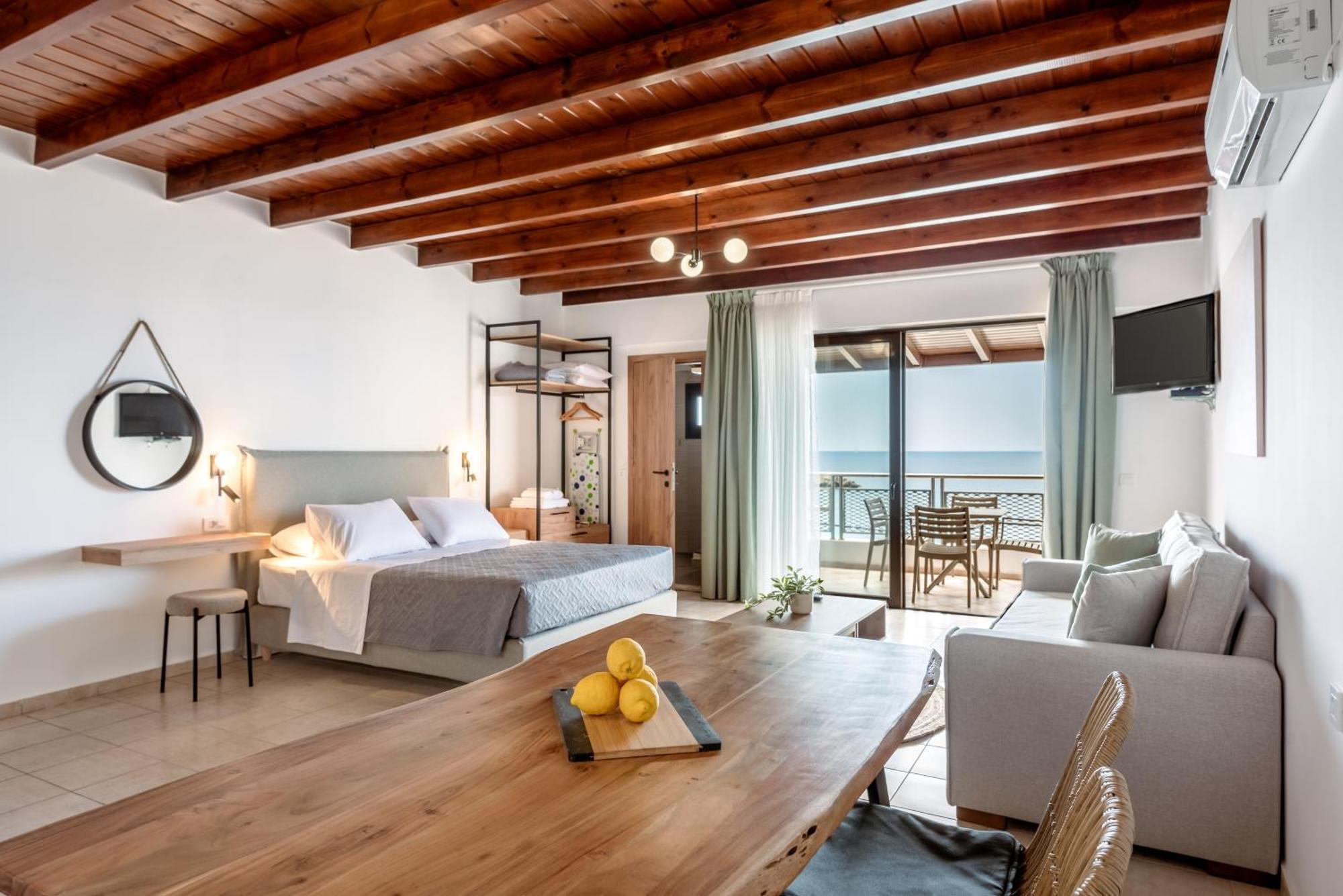 Superb Apartments Kriaras Sea View In Sfakia Хора-Сфакион Экстерьер фото